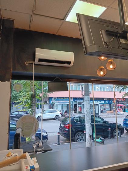 Spațiu comercial, de 80 mp, în Central