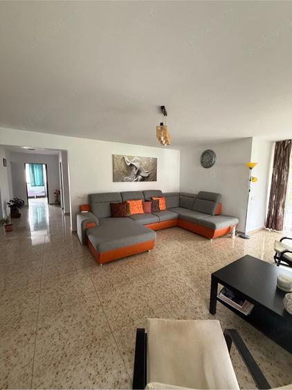 Casă cu 2 camere cu Teren 1300 Mp în Săcălaia
