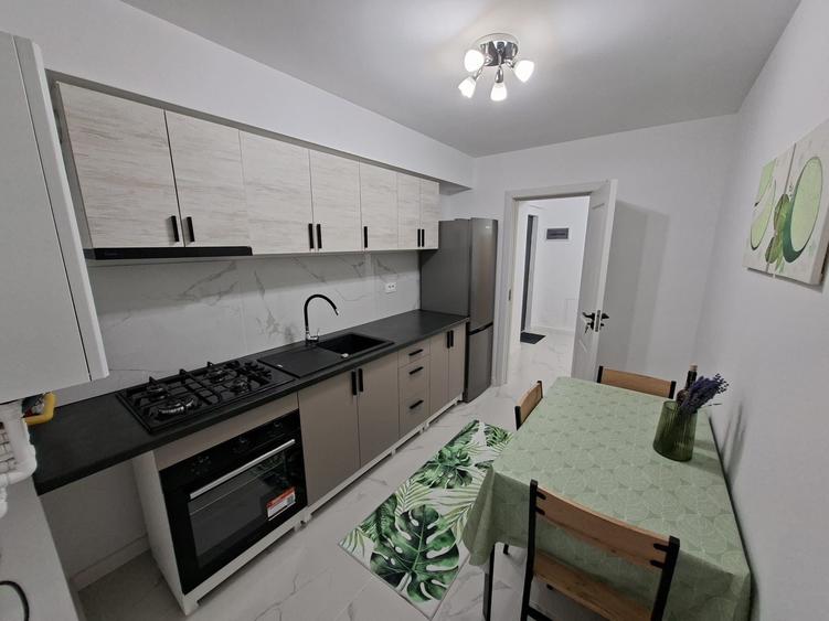 Casă cu 1 camere decomandat în Central