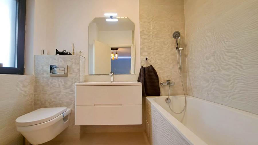 Duplex cu 5 camere cu Piscina în Tunari