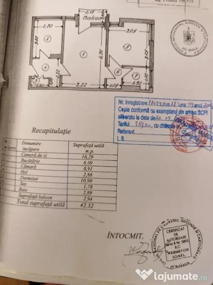 Apartament cu 2 camere semidecomandat în Marna