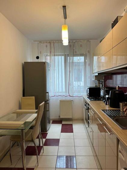 Apartament cu 2 camere semidecomandat în Florești