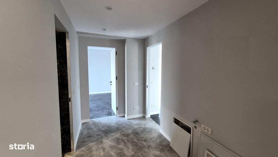 Apartament cu 3 camere în Băneasa