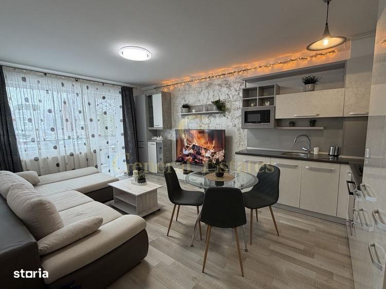 Apartament cu 2 camere, mobilat în Central