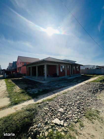 Casa cu predare la cheie in Santandrei langa blocurile ANL - 12