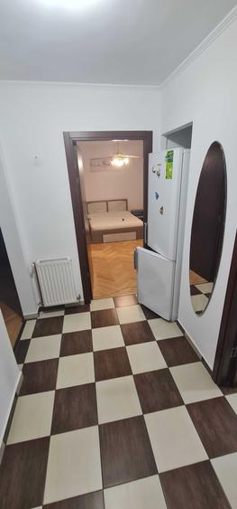 Apartament cu 2 camere decomandat în Falca