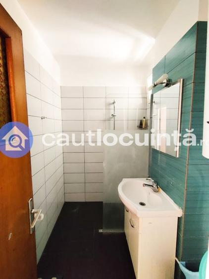 Apartament cu 3 camere decomandat, mobilat în Dristor