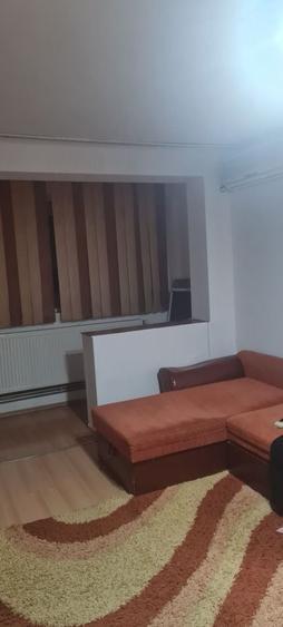 Apartament cu 2 camere semidecomandat în Șagului