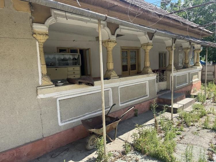 Casă cu 3 camere în Prundeni