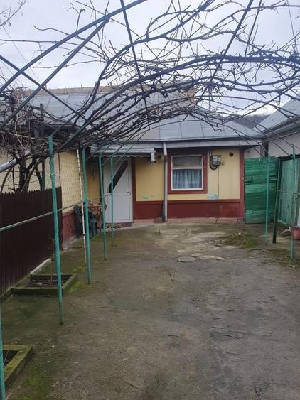 Casă cu 3 camere în Galata