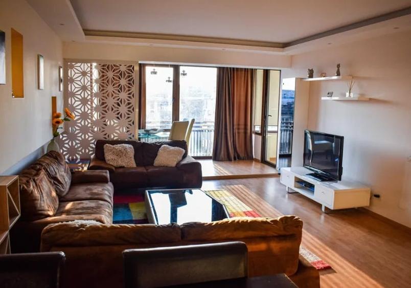 Apartament cu 2 camere decomandat, mobilat în Vitan Mall