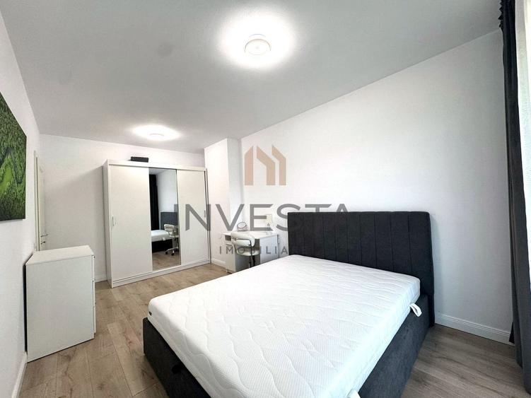 Apartament cu 3 camere semidecomandat, mobilat în Zorilor