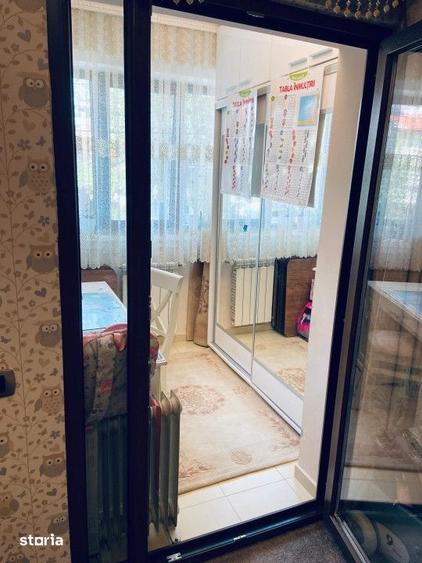 Apartament cu 3 camere decomandat în Faleza Nord