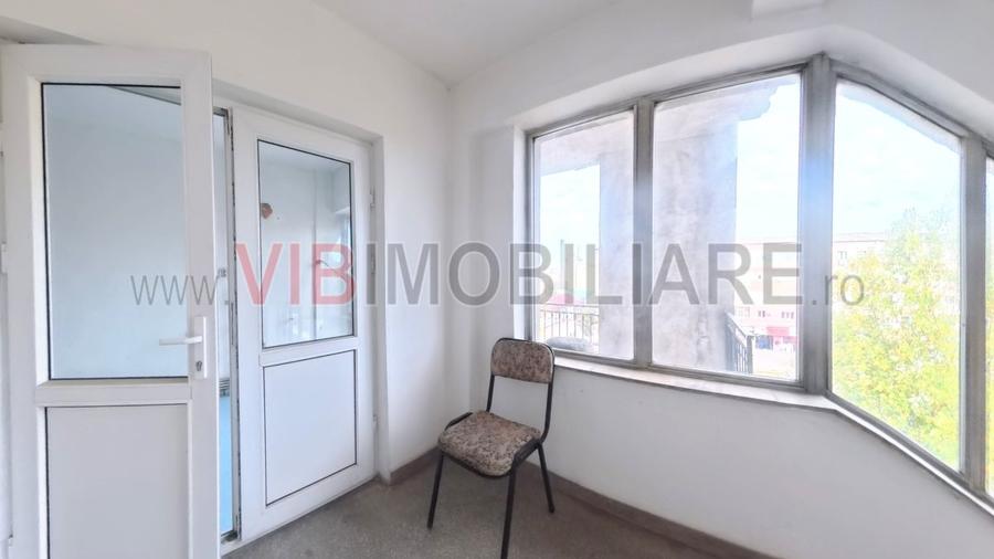 Spațiu comercial, de 2,100 mp, în Ultracentral