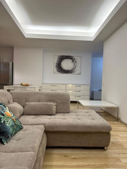 Apartament cu 2 camere, mobilat în Aviației