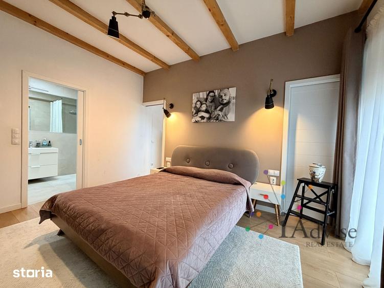 Apartament cu 4 camere, mobilat în Est