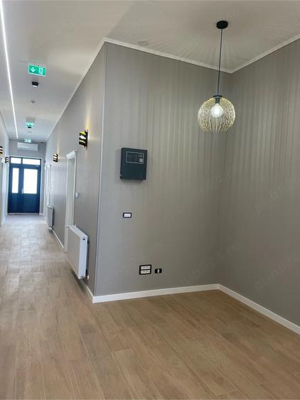 Casă cu 7 camere cu Teren 892 Mp în Central
