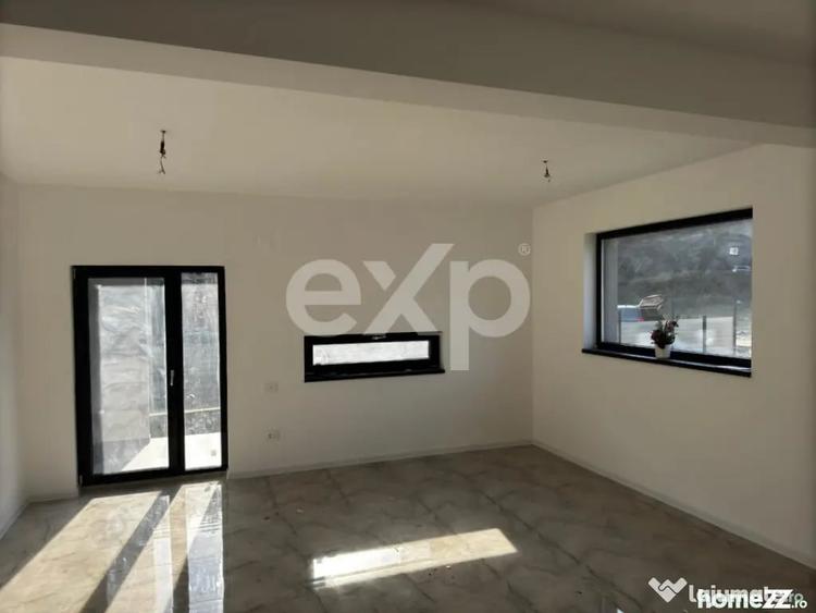 Casă cu 4 camere cu Teren 405 Mp în Central