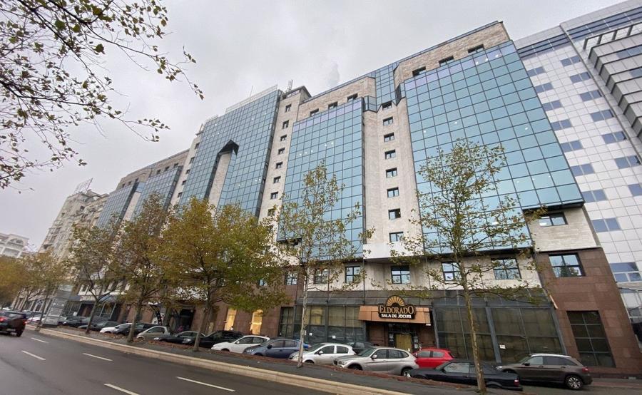 Birou, de 13,250 mp, în Unirii