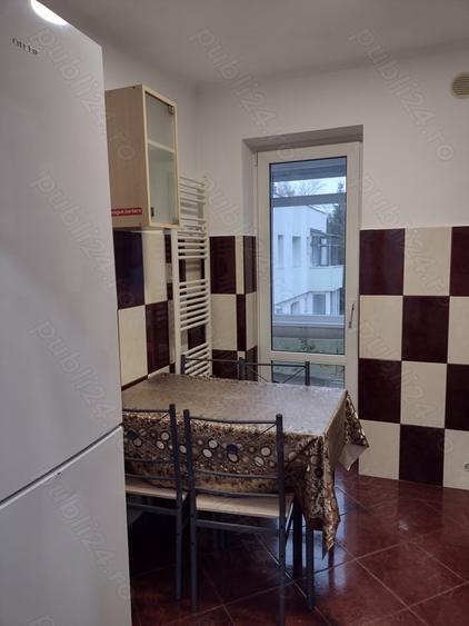 Apartament cu 3 camere decomandat în Rădăuți