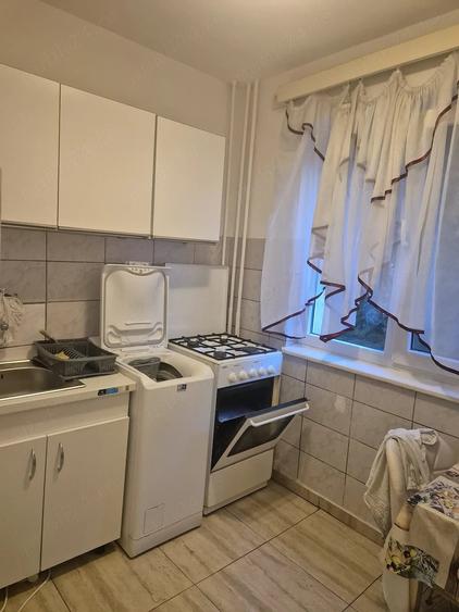 Garsonieră decomandată în Dacia