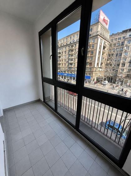 Apartament cu 4 camere în P-ța Romană