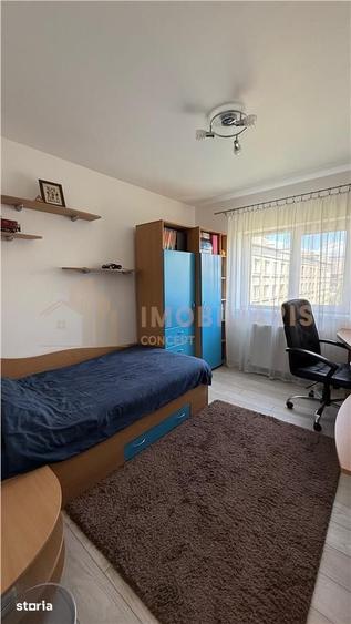 Apartament cu 3 camere în Depozitelor