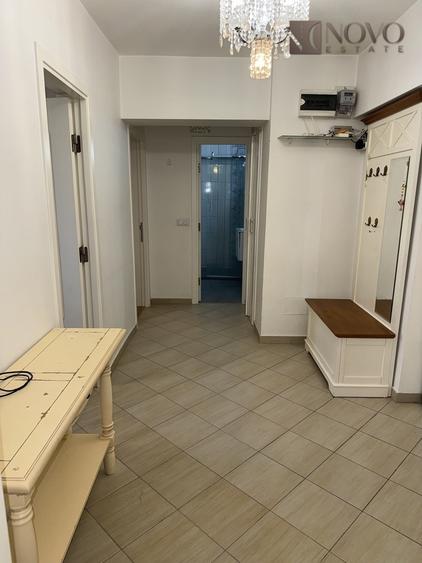 Apartament cu 2 camere decomandat, mobilat în Universitate