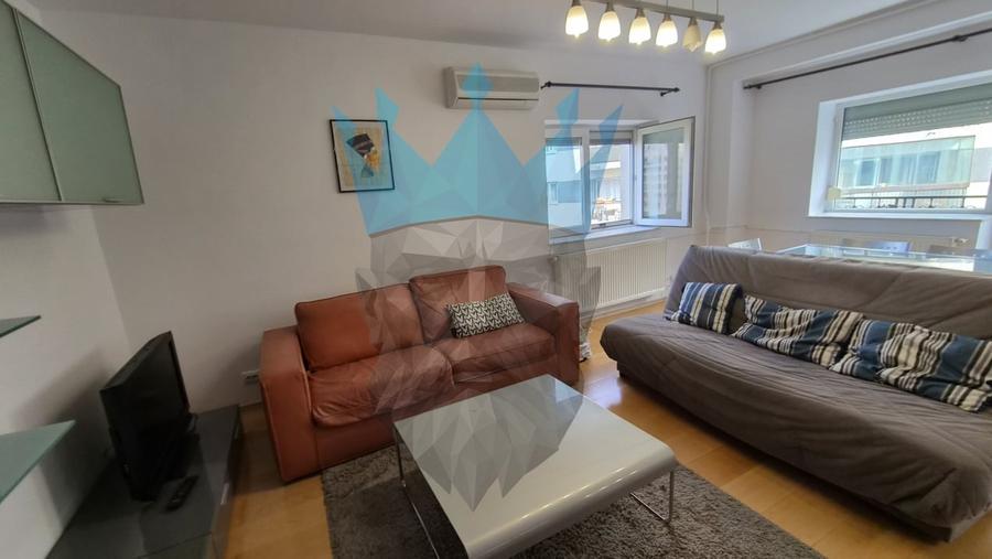 Apartament cu 2 camere semidecomandat, mobilat în Unirii