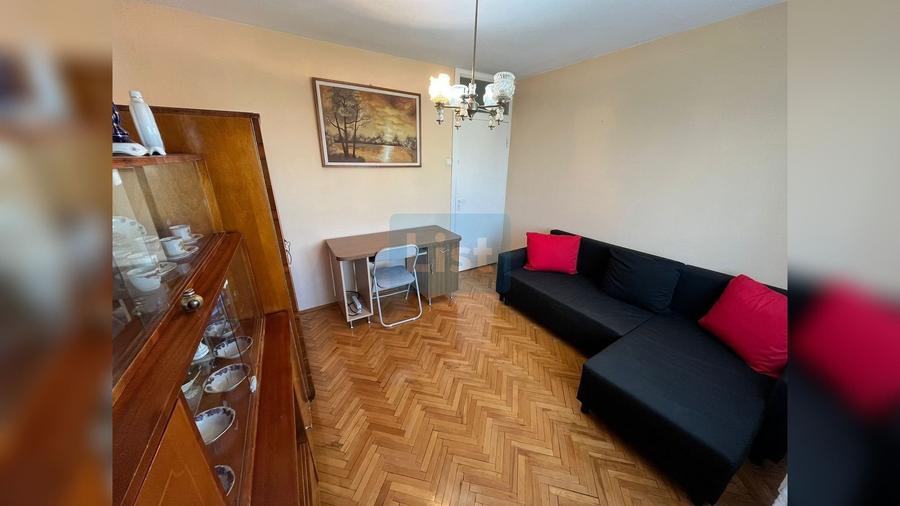 Apartament cu 3 camere decomandat în Zorilor