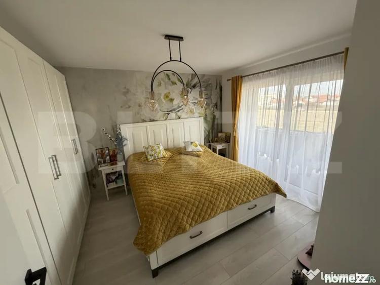 Casă cu 4 camere cu Teren 175 Mp în Micești