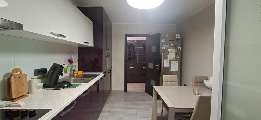Apartament cu 2 camere decomandat în Siderurgiștilor