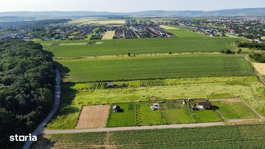Teren de 600 mp, în Miroslava
