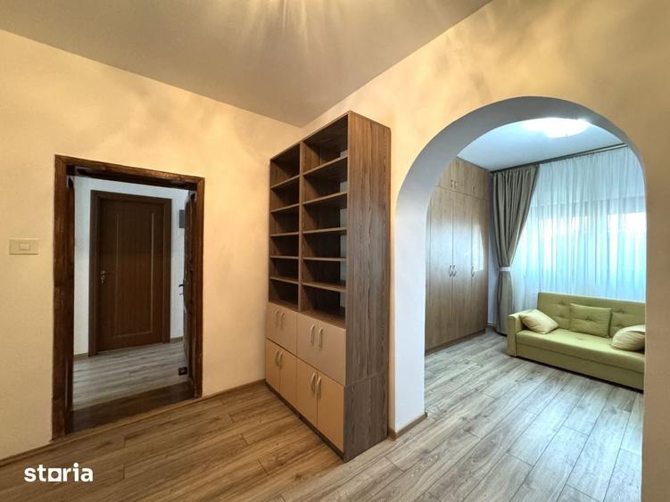 Casă cu 4 camere cu Teren 331 Mp în Dumbrăvița