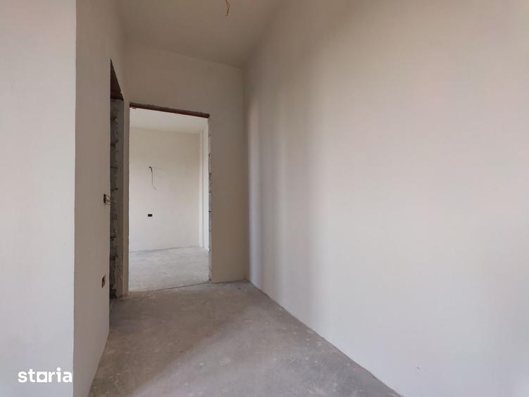 Apartament cu 2 camere semidecomandat în Agigea