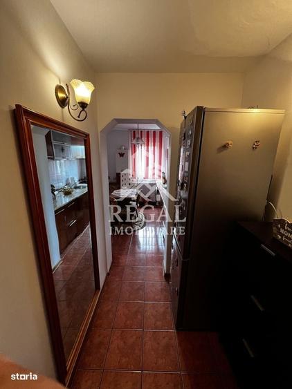 Apartament cu 2 camere decomandat în Batiz
