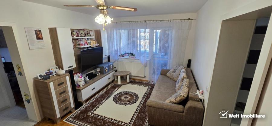 Apartament cu 3 camere semidecomandat, mobilat în Mănăștur — fotografia 1