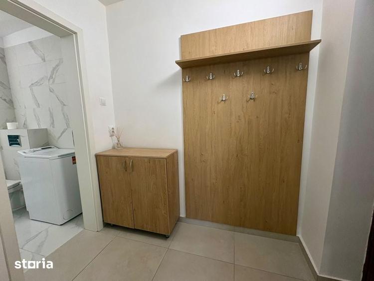Garsonieră decomandată în Plopilor