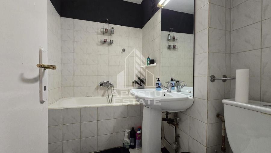 Apartament o camera nedecomandat zona Take Ionescu - 4