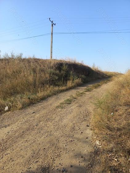 Teren de 11000 mp, în Central