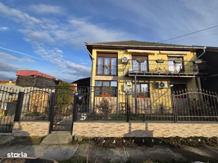 Casă cu 5 camere cu Teren 443 Mp în Central