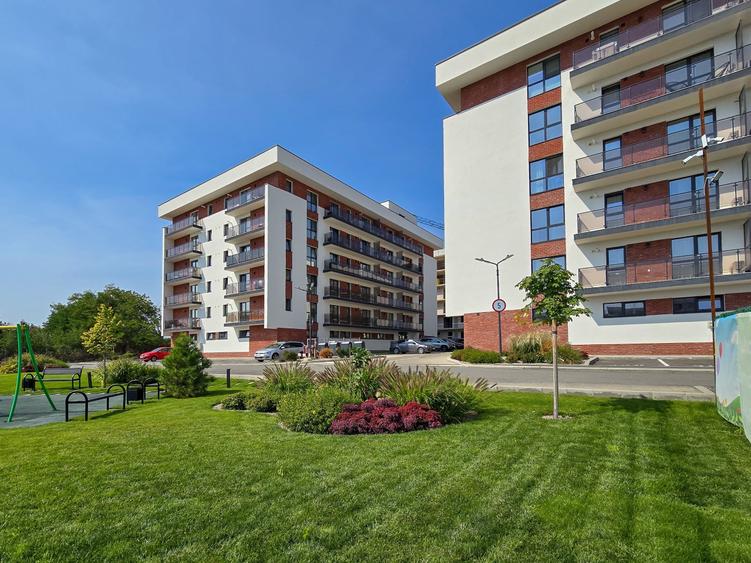 Apartament cu 2 camere decomandat în Galata