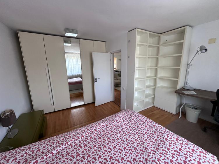 Apartament cu 4 camere în Domenii