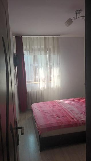 Apartament cu 2 camere decomandat în Smeura