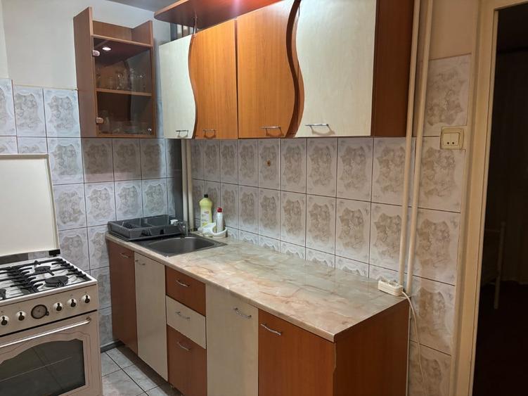 Vand apartament cu 2 camere pe Brancoveanu - 2