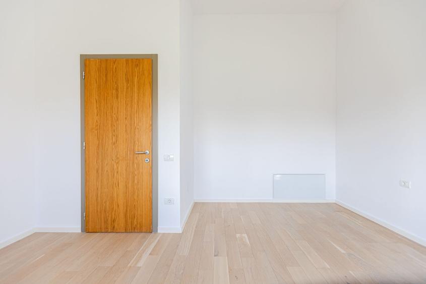 Duplex cu 4 camere cu Canalizare în Exterior Nord