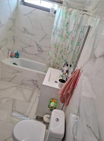 Casă cu Teren 1600 Mp în Călinești