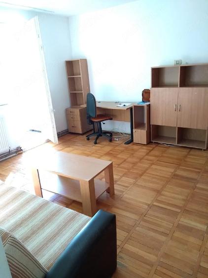 Apartament cu 2 camere nedecomandat în Elisabetin