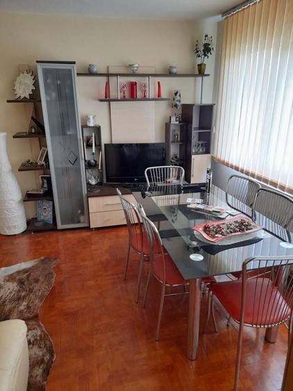 Apartament cu 2 camere nedecomandat în Central
