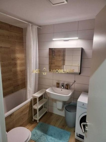 Apartament cu 2 camere decomandat, mobilat în Costin Georgian